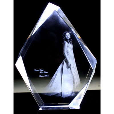 Crystal With 2D/3D Photo Engraved