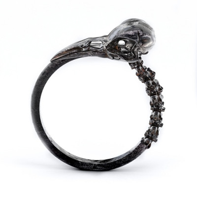 Carmilla Skull Ring