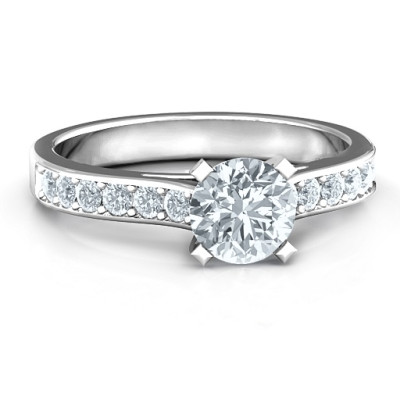 Elegant Duchess Ring with Shoulder Accents