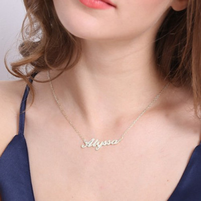 Name Necklace - Carrie