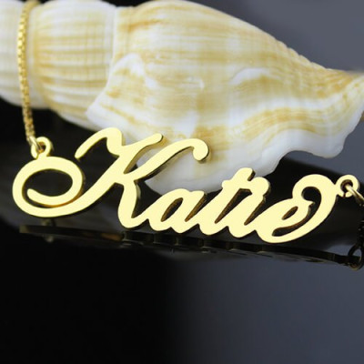 Personalised Necklaces - Necklace Nameplate Carrie