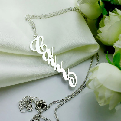 Name Necklace - Vertical Carrie Style