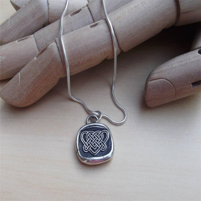 Personalised Necklaces - Celtic Love Knot Necklace