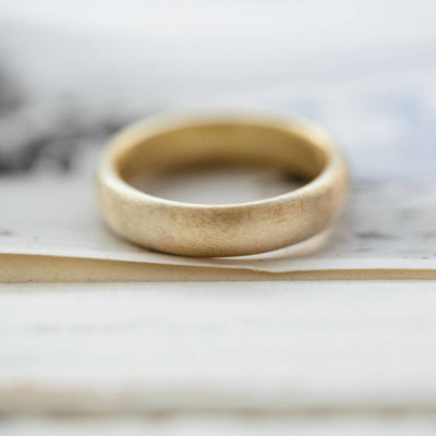 Gents Soft Pebble Wedding Ring