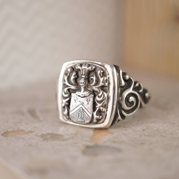 Coat Of Arms Signet Ring