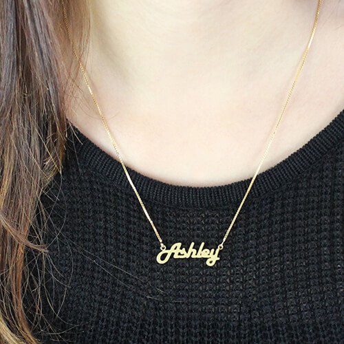 Name Necklace - Retro Stylish
