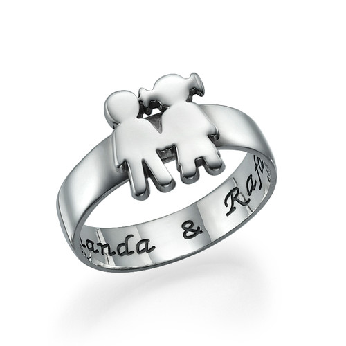 Mum Ring with Children Holding Hands