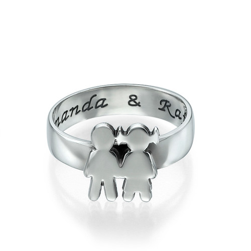 Mum Ring with Children Holding Hands